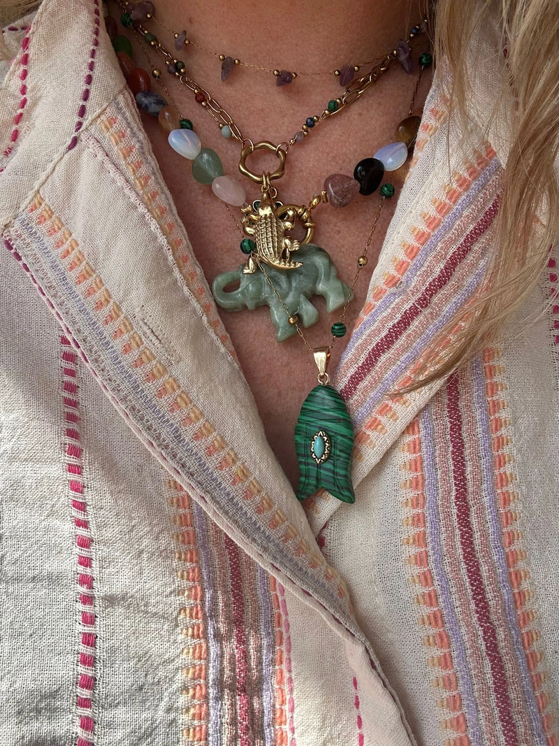Golden beaded necklace - Heart jade